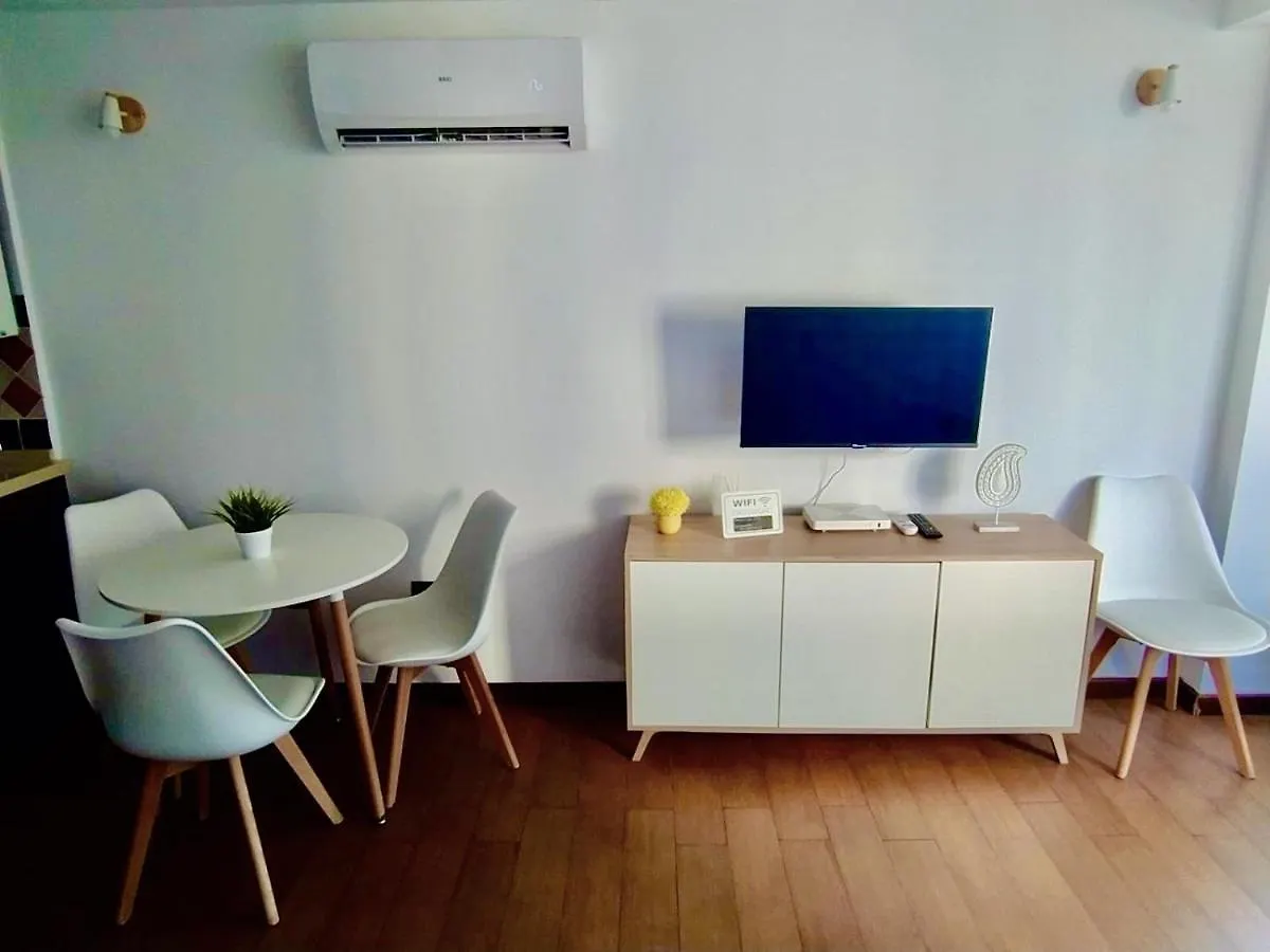 Apartamento Puerto Estepona 아파트
